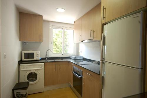Lets Holidays Tossa De Mar Beach Apartment Bagian luar foto