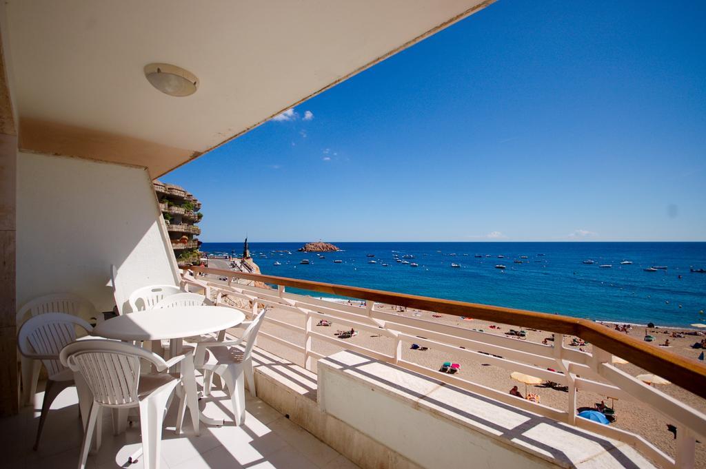 Lets Holidays Tossa De Mar Beach Apartment Bagian luar foto